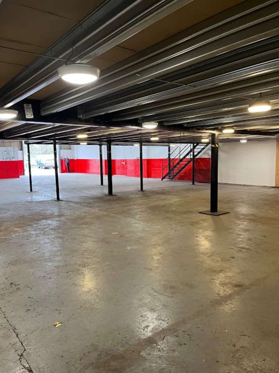 Industrial Unit in Warwick