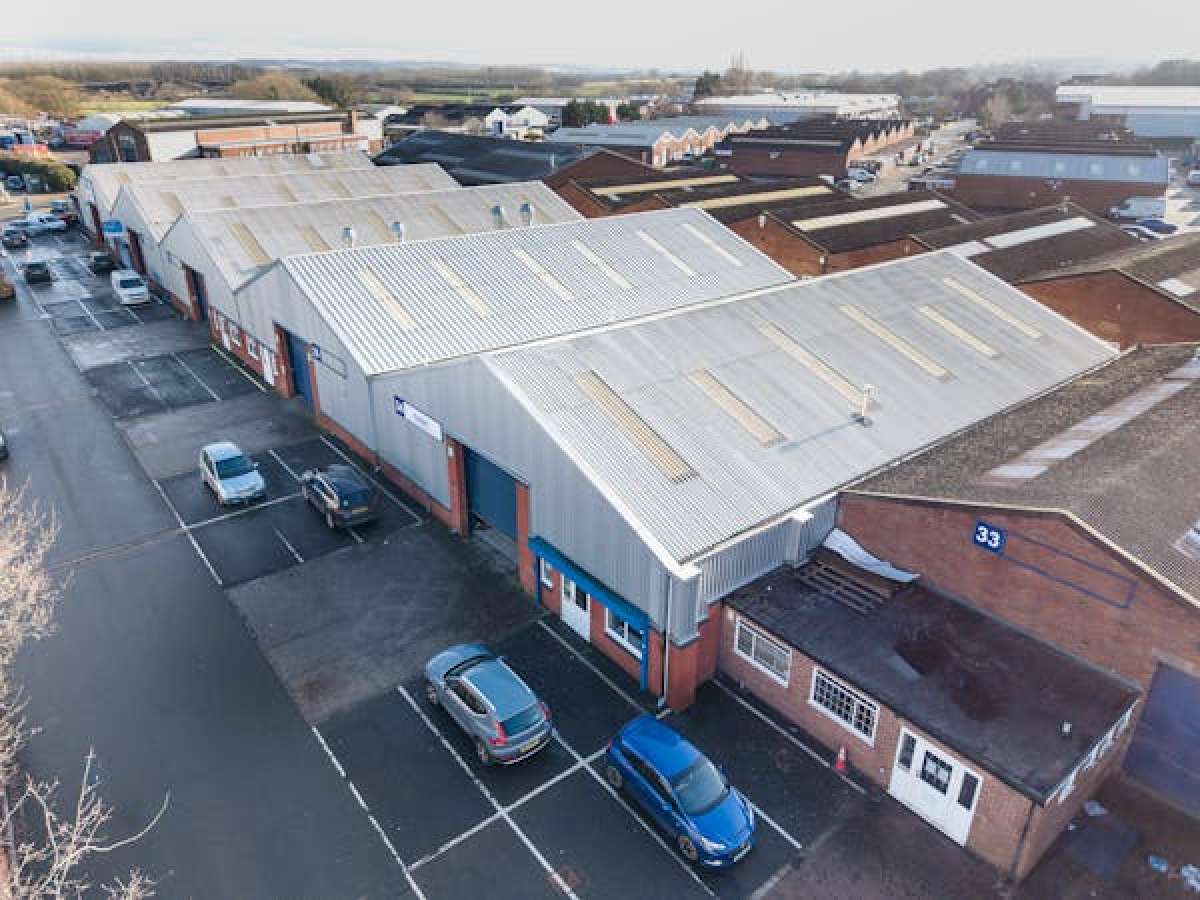 Industrial Unit in Birmingham - photo 2