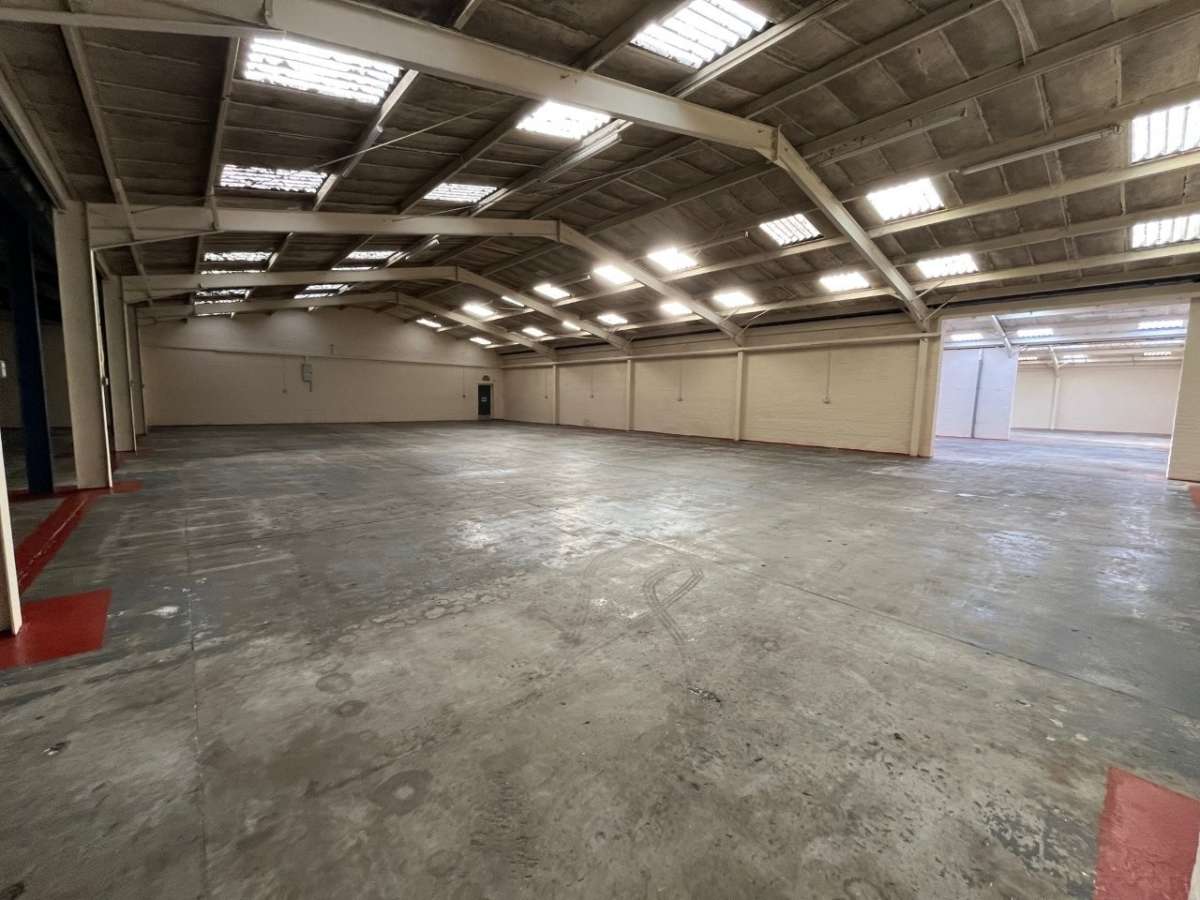 Industrial Unit in Bluebridge Industrial Estate - photo 3