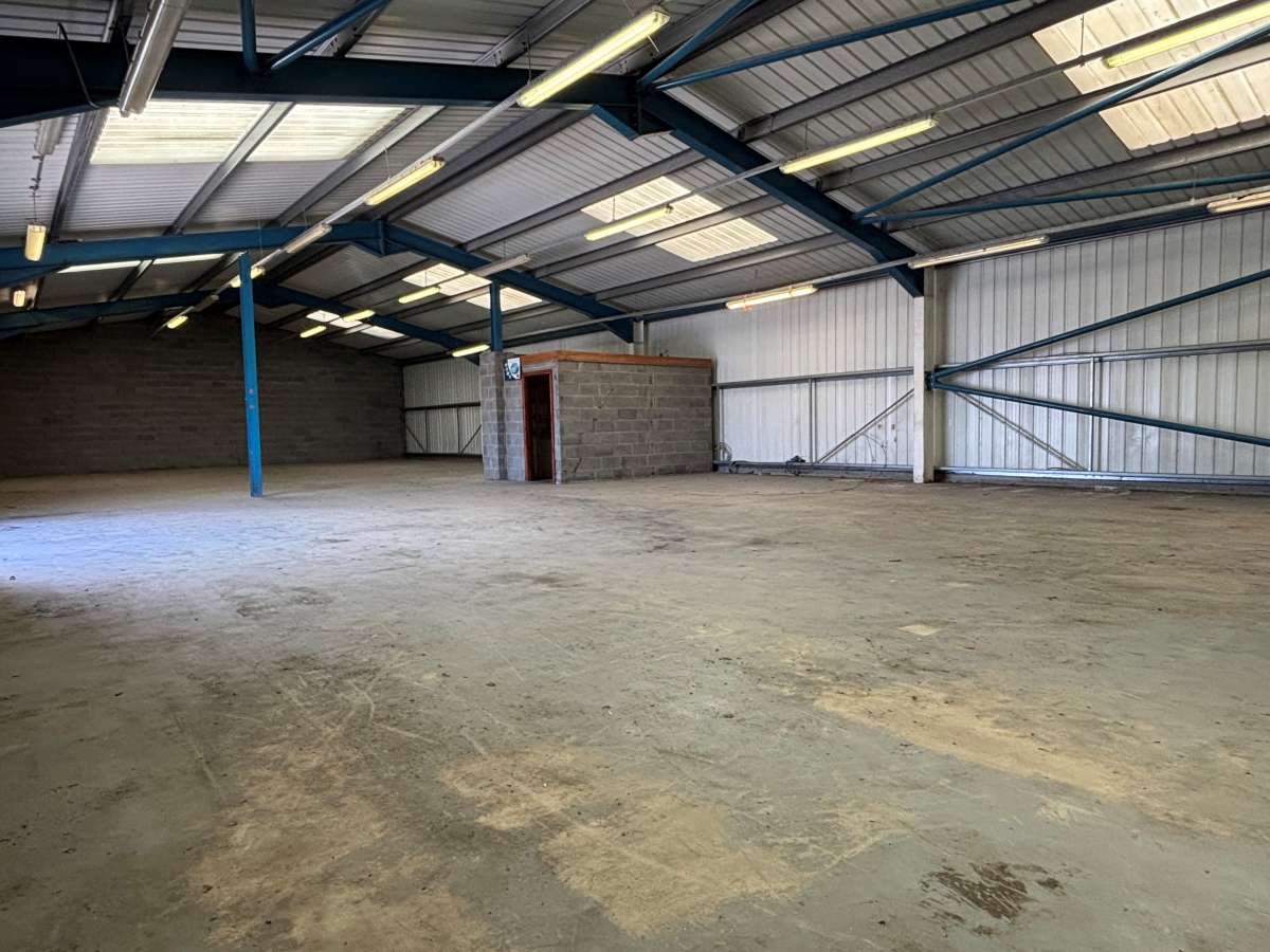 Industrial Unit in Skegness - photo 3