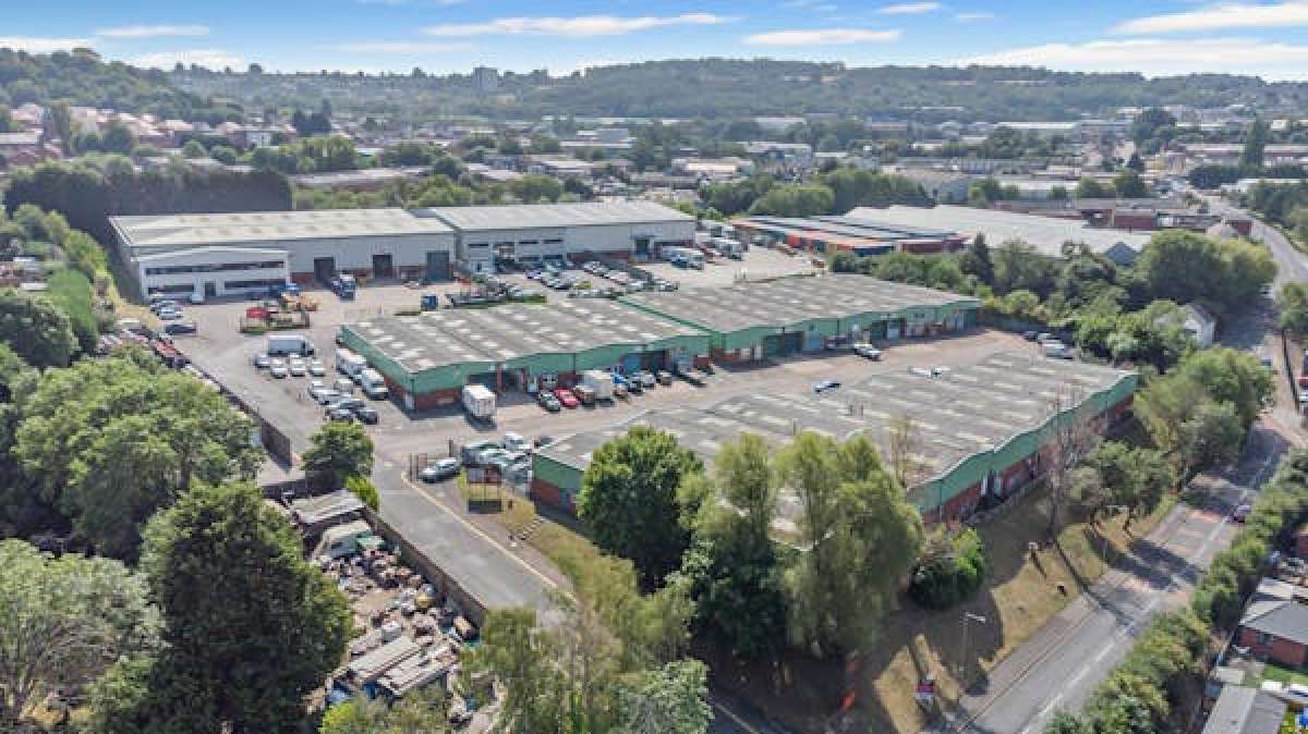 Industrial Unit in Halesowen - photo 3