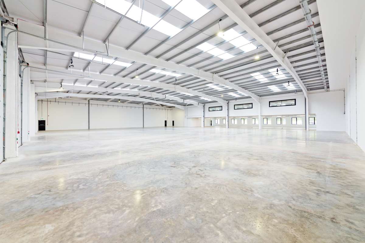 Industrial Unit in Chessington - photo 3