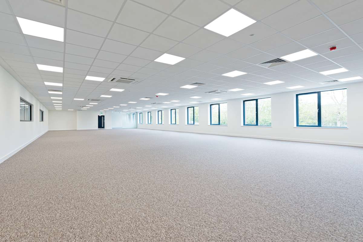 Industrial Unit in Chessington - photo 4
