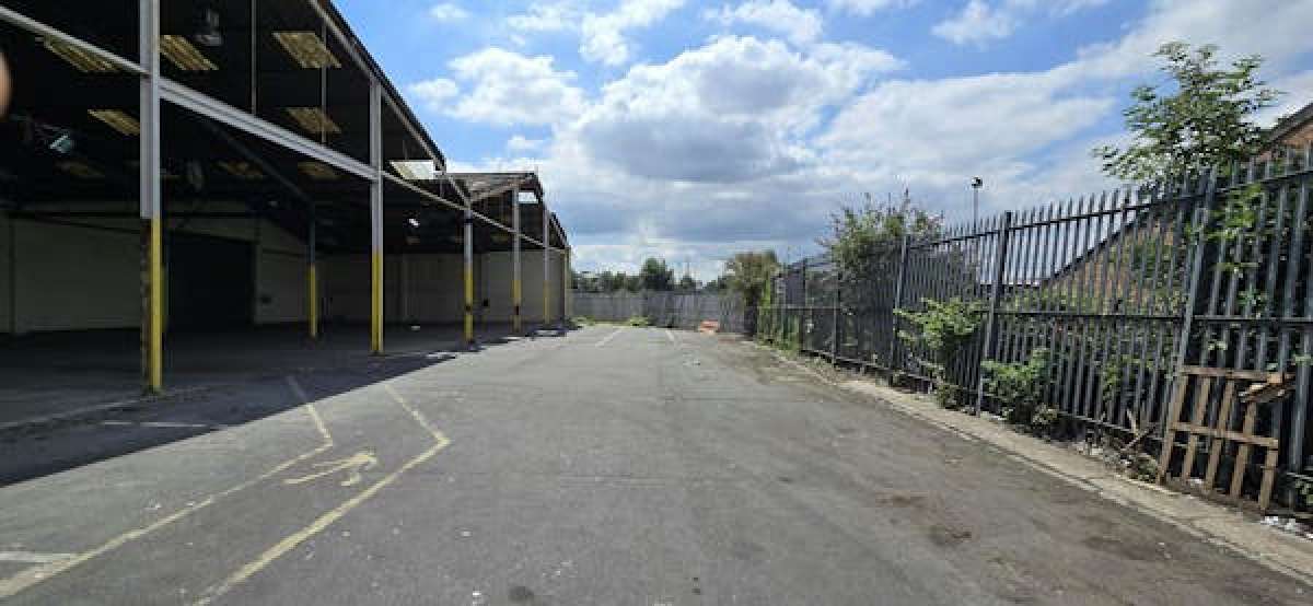 Industrial Unit in Barking