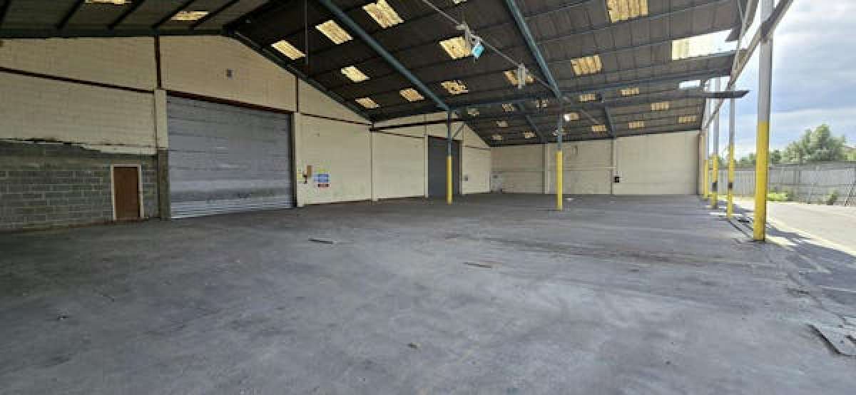 Industrial Unit in Barking