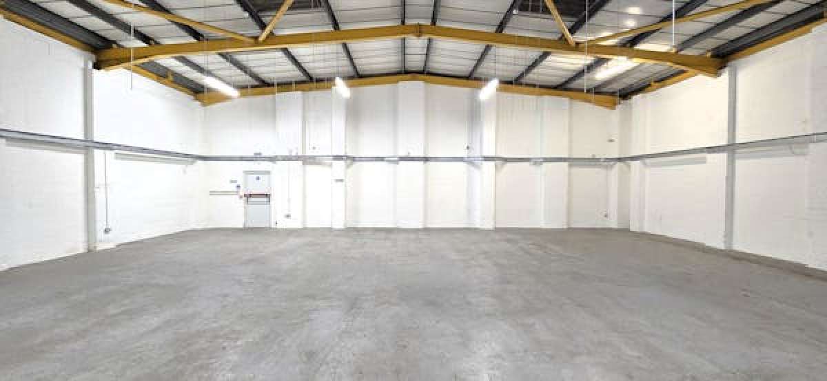 Industrial Unit in Abbey Wood - photo 3