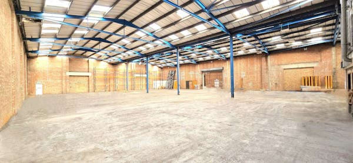 Industrial Unit in Lancing - photo 4