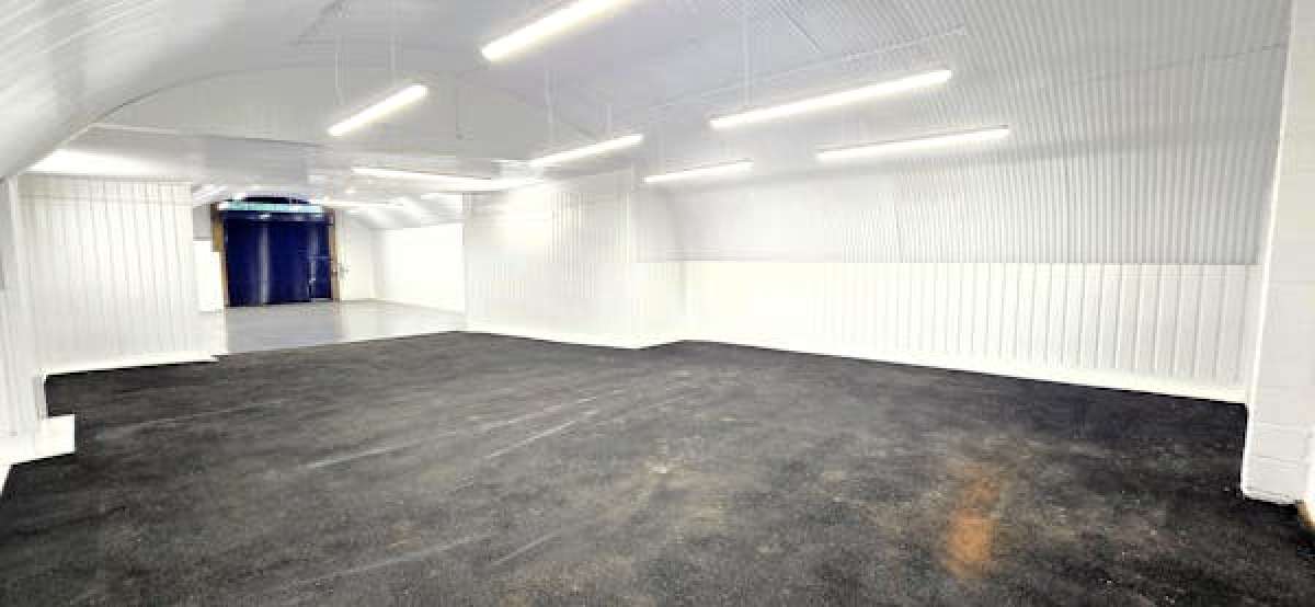Industrial Unit in London