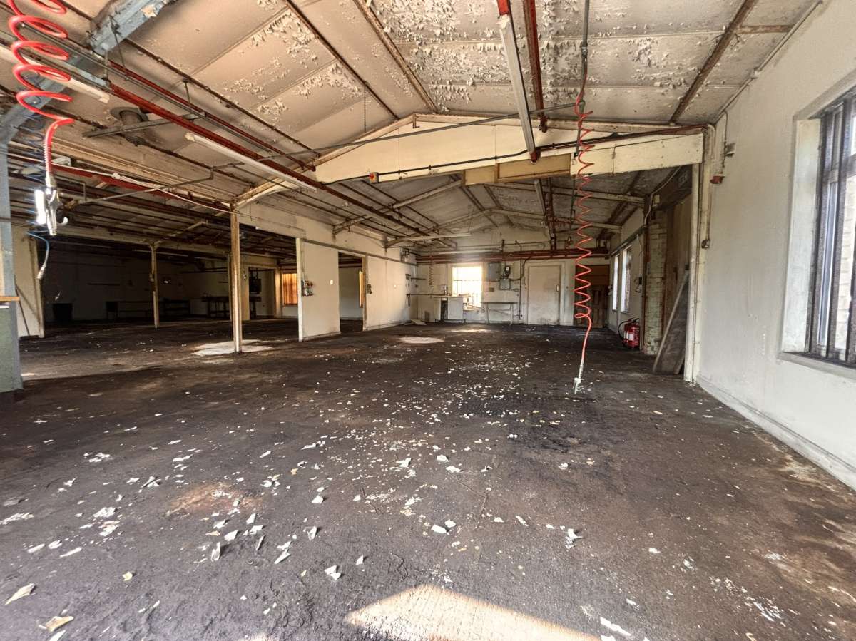 Industrial Unit in Leicester - photo 3