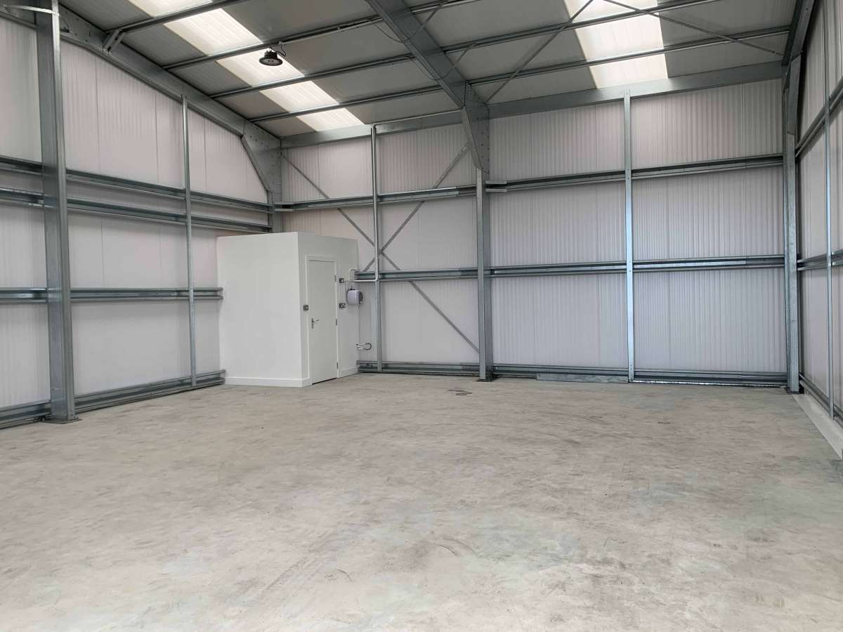 Industrial Unit in Truro - photo 4