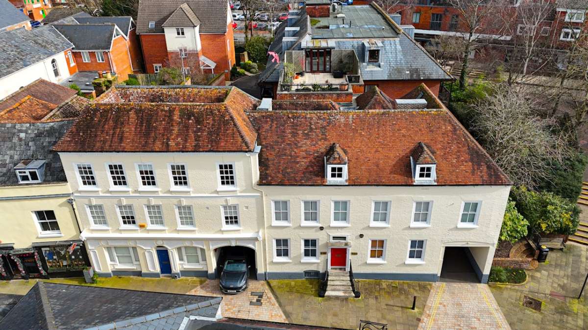 Investment in Romsey - photo 4