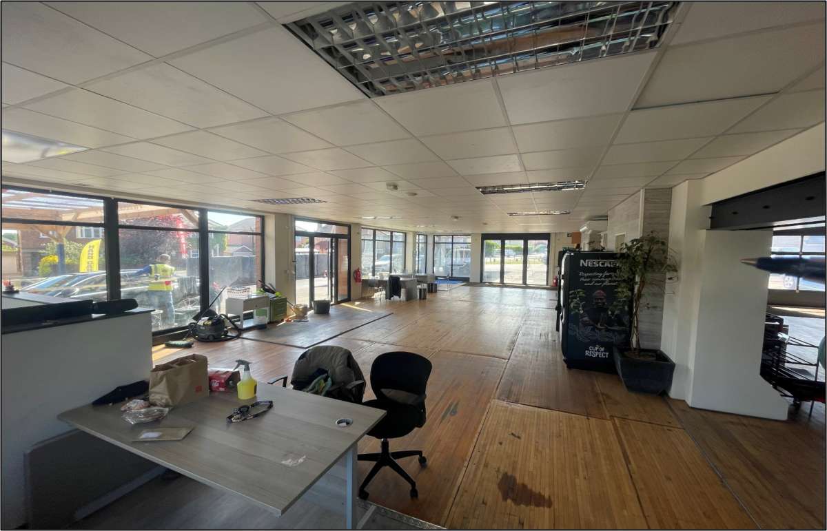 Investment in Newmarket - photo 3