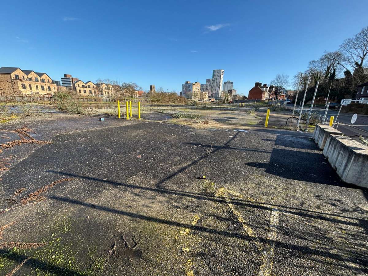 Land in Ipswich - photo 3