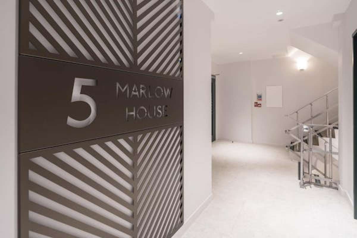 Land in London - photo 4