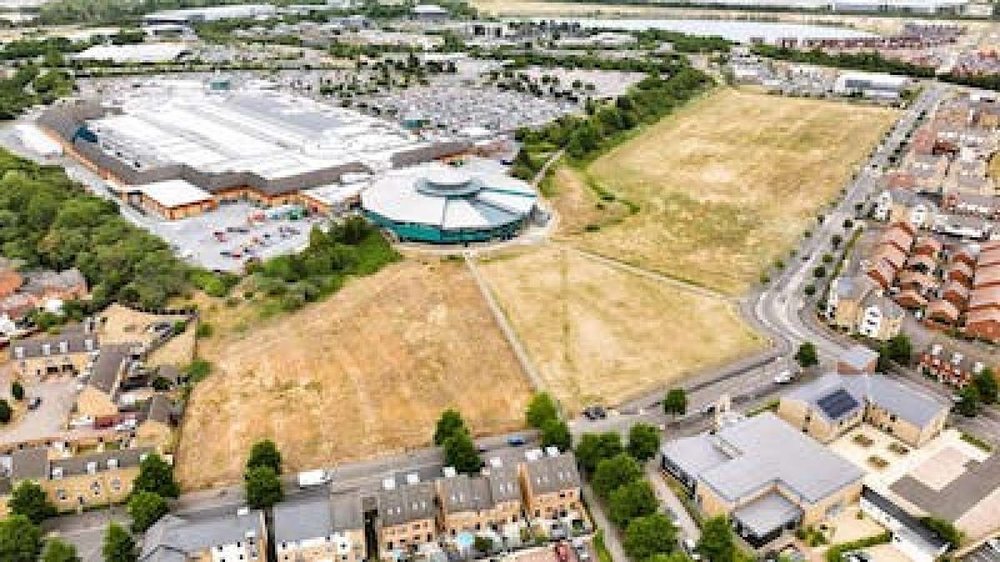 Land in Peterborough