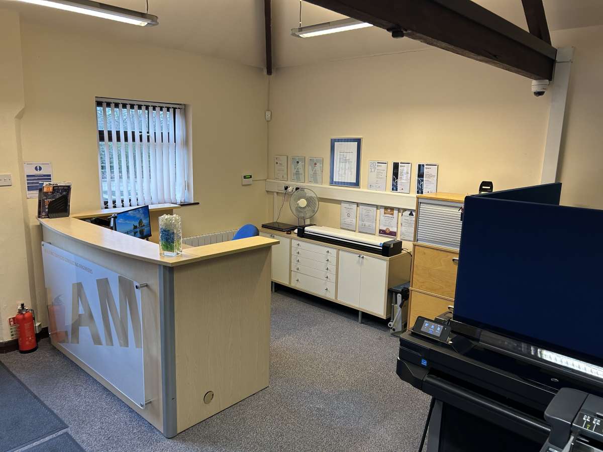 Office in Stoney Stanton - photo 2