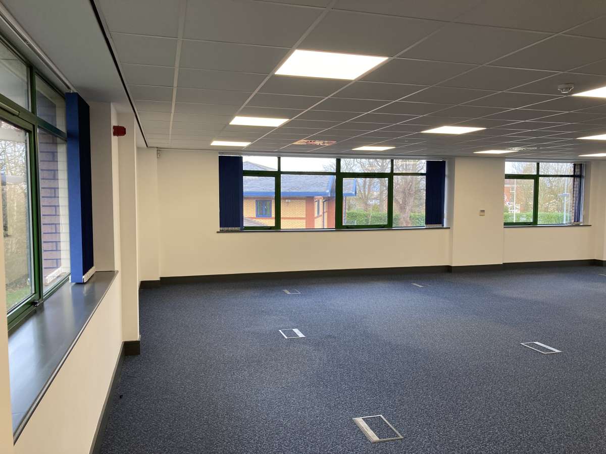 Office in Telford - photo 4