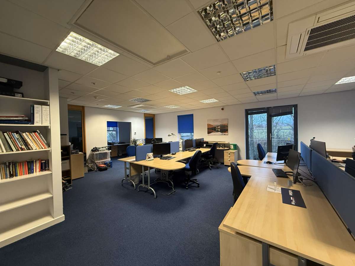 Office in Inverness - photo 3