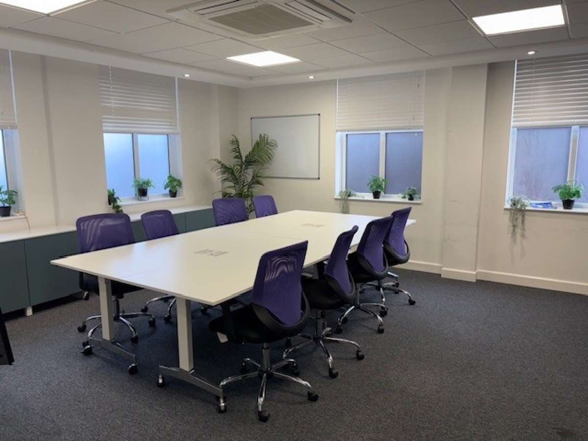 Office in Dorset - photo 4