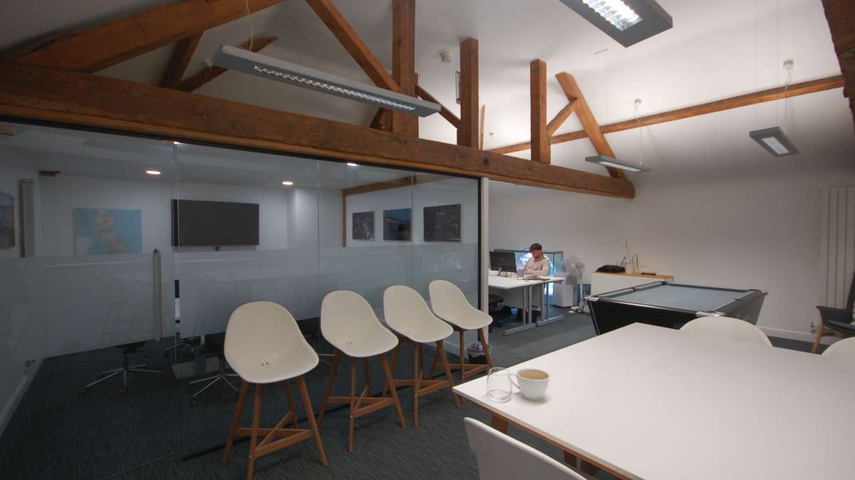 Office in Leicester - photo 4