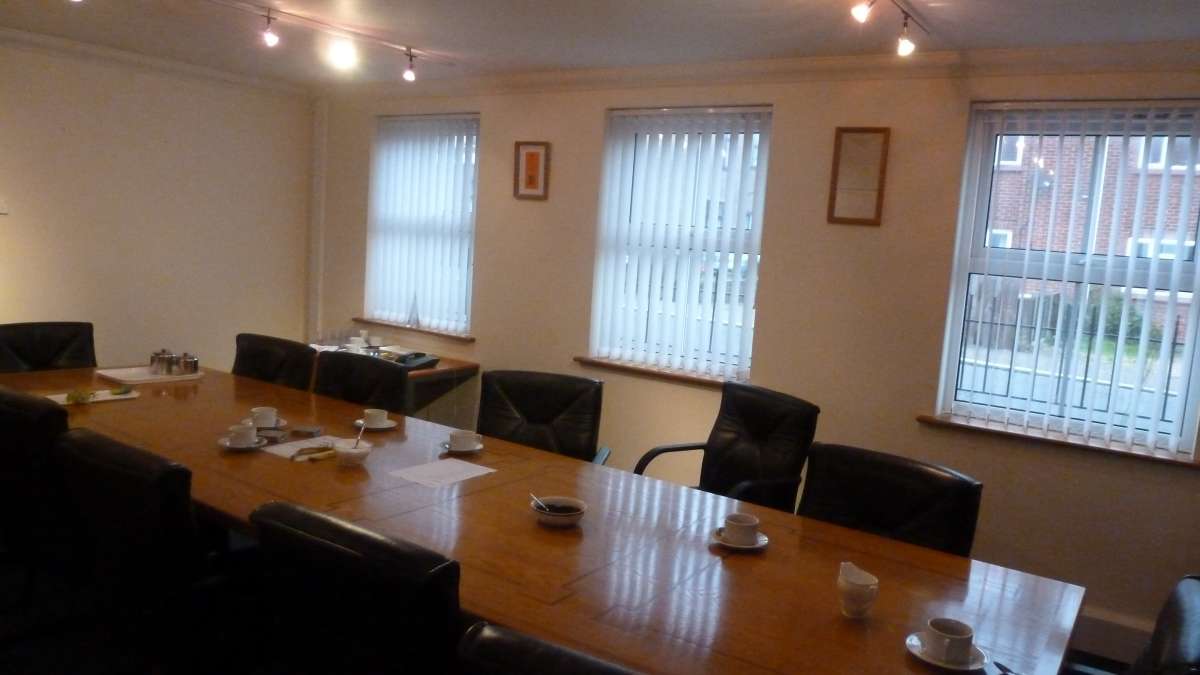 Office in Cromer - photo 2