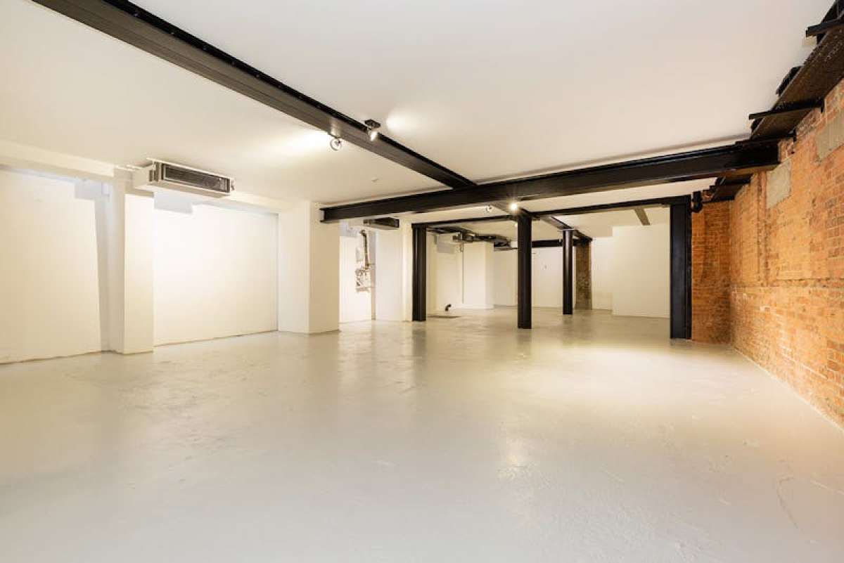 Office in London - photo 3