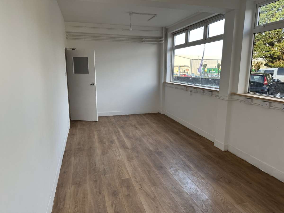 Office in Redruth - photo 2