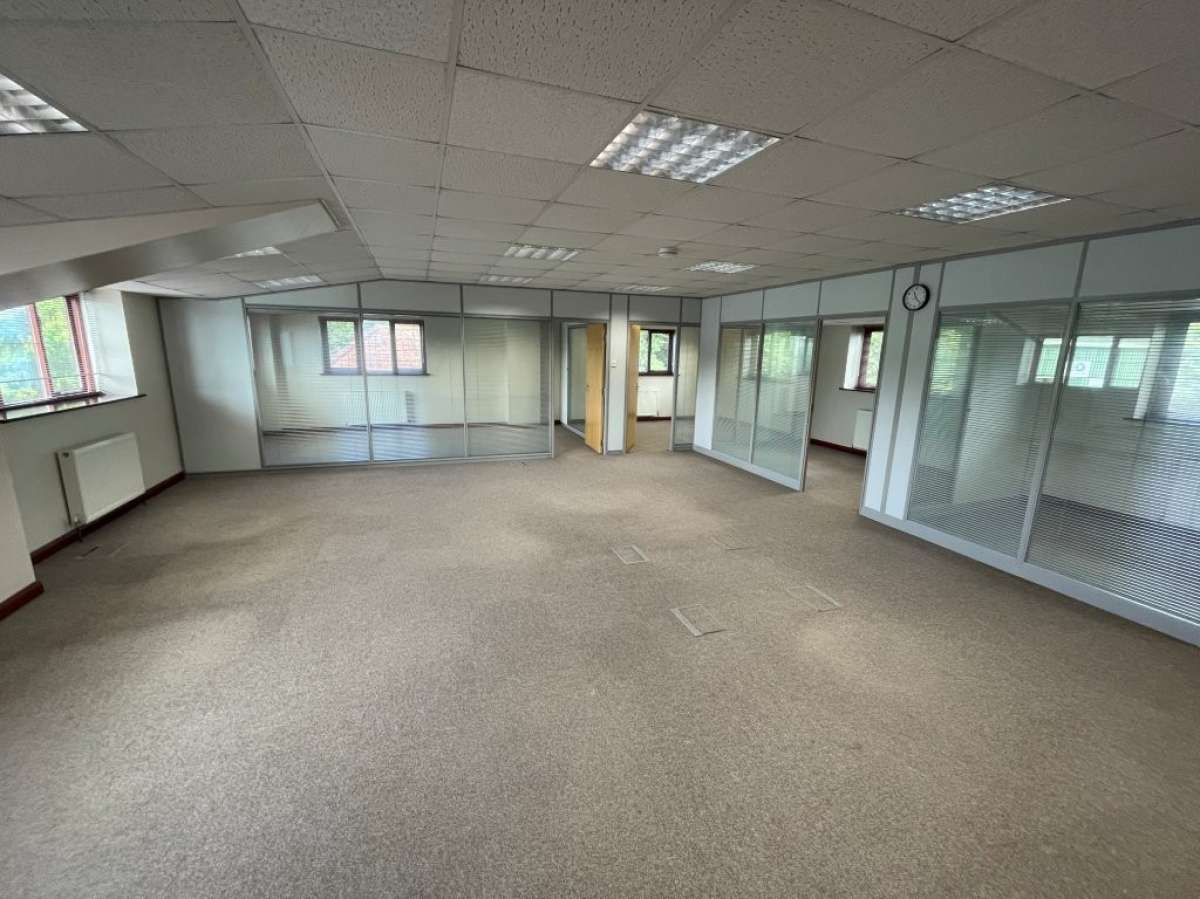 Office in Ipswich - photo 2