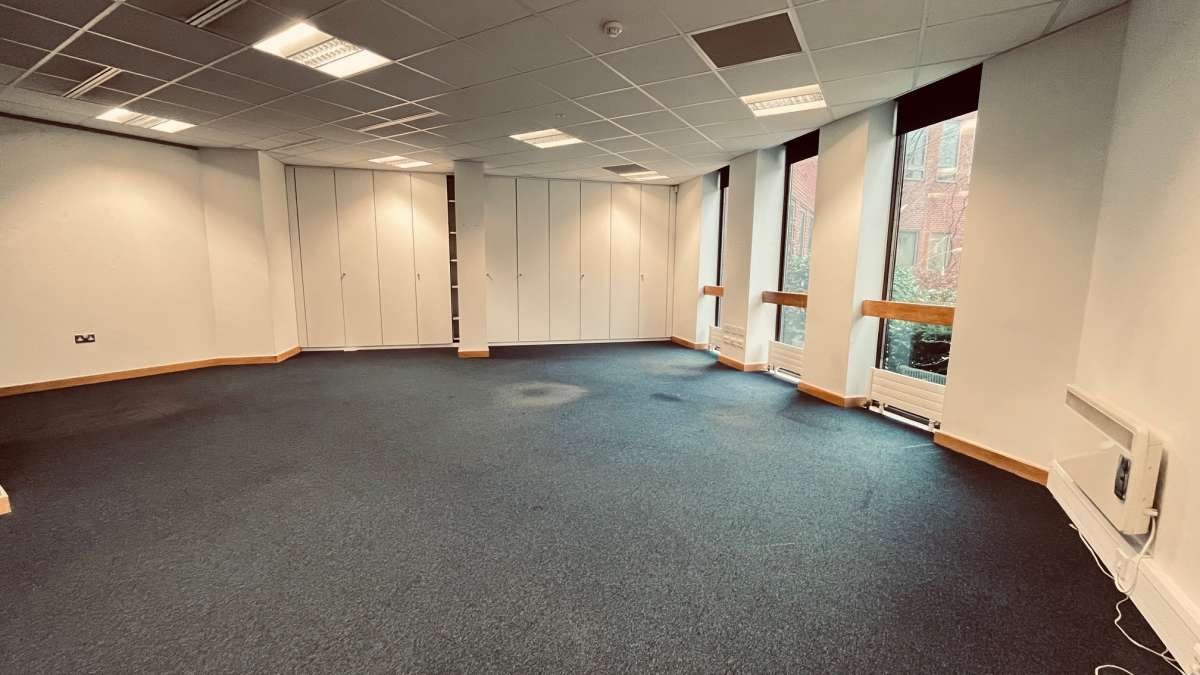 Office in Colchester - photo 4