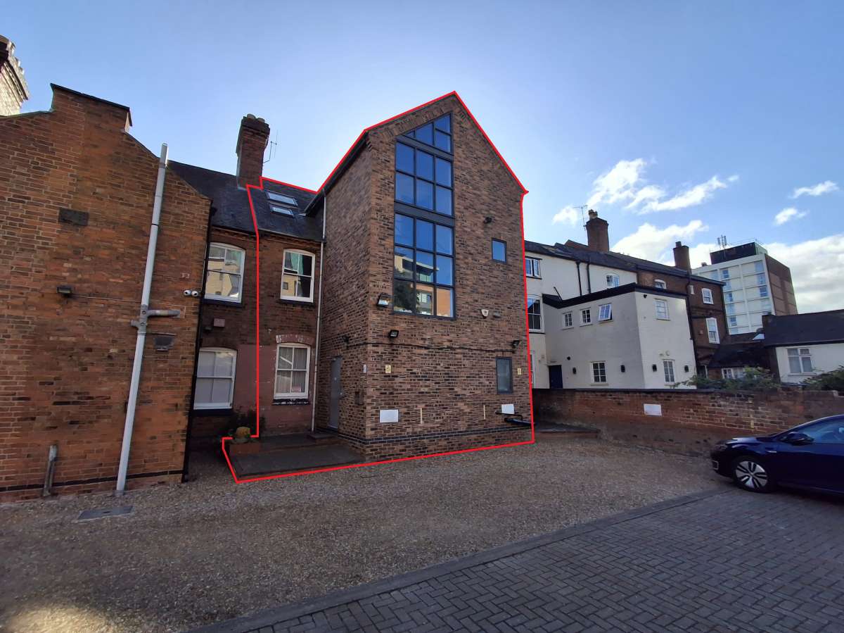 Office in Leicester - photo 2