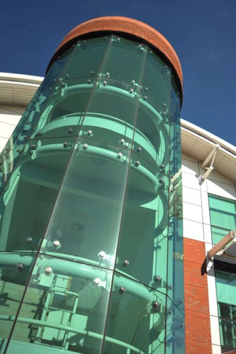 Office in Warrington - photo 2