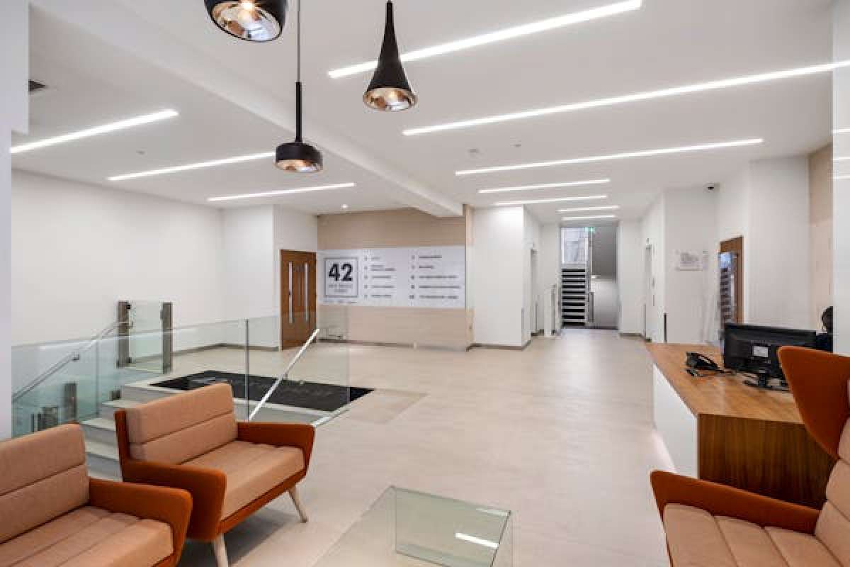 Office in London - photo 2