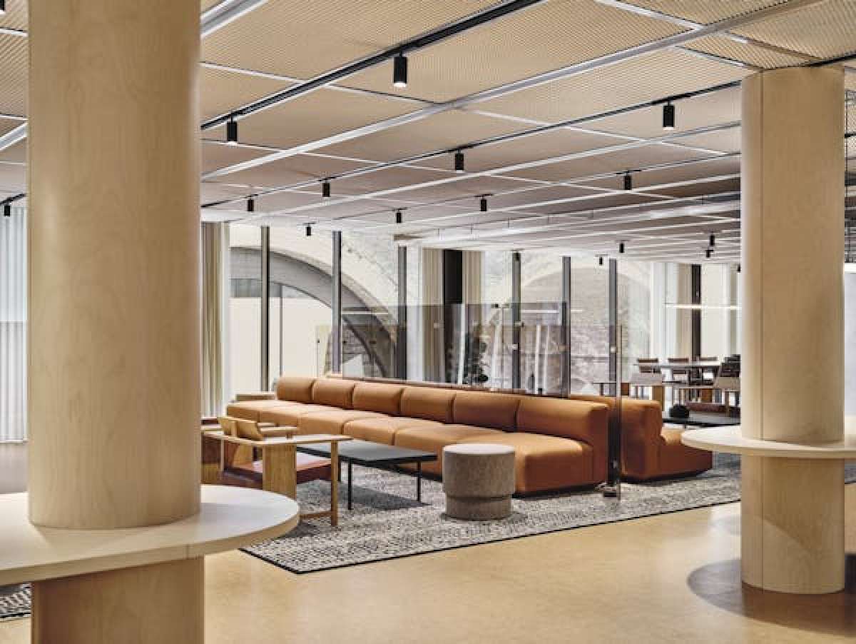 Office in London - photo 3