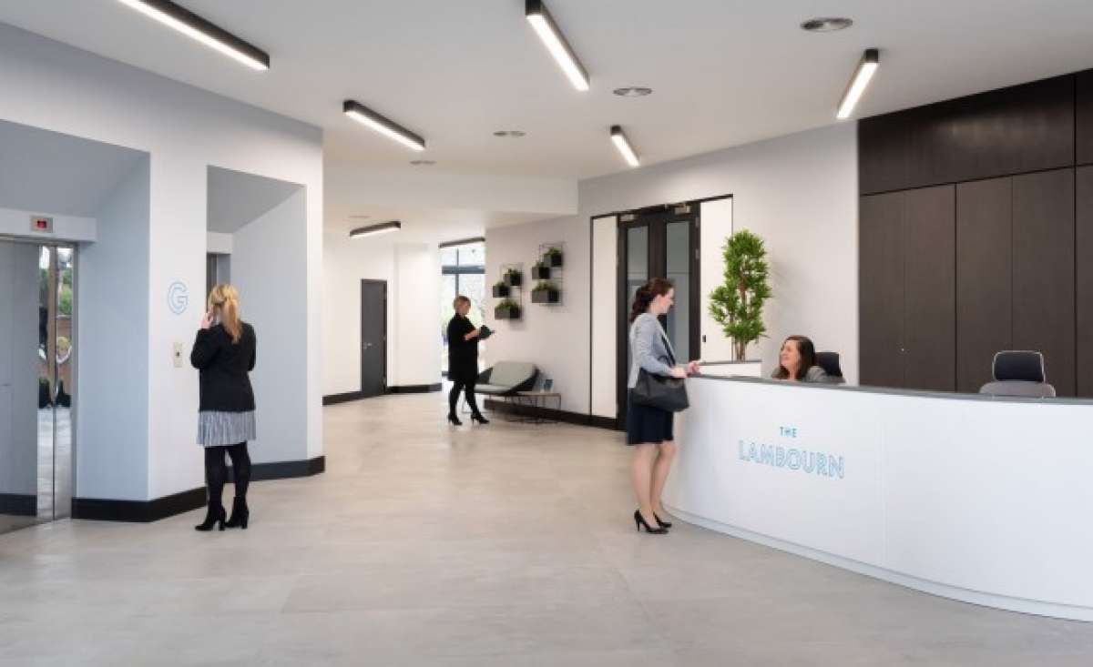 Office in Abingdon Science Park - photo 3