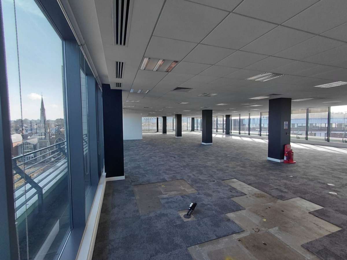 Office in Guildford - photo 2