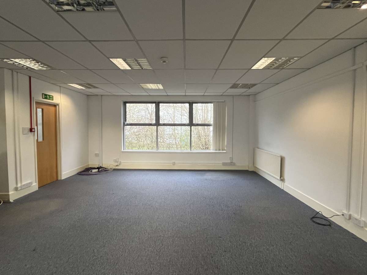 Office in Exeter - photo 2