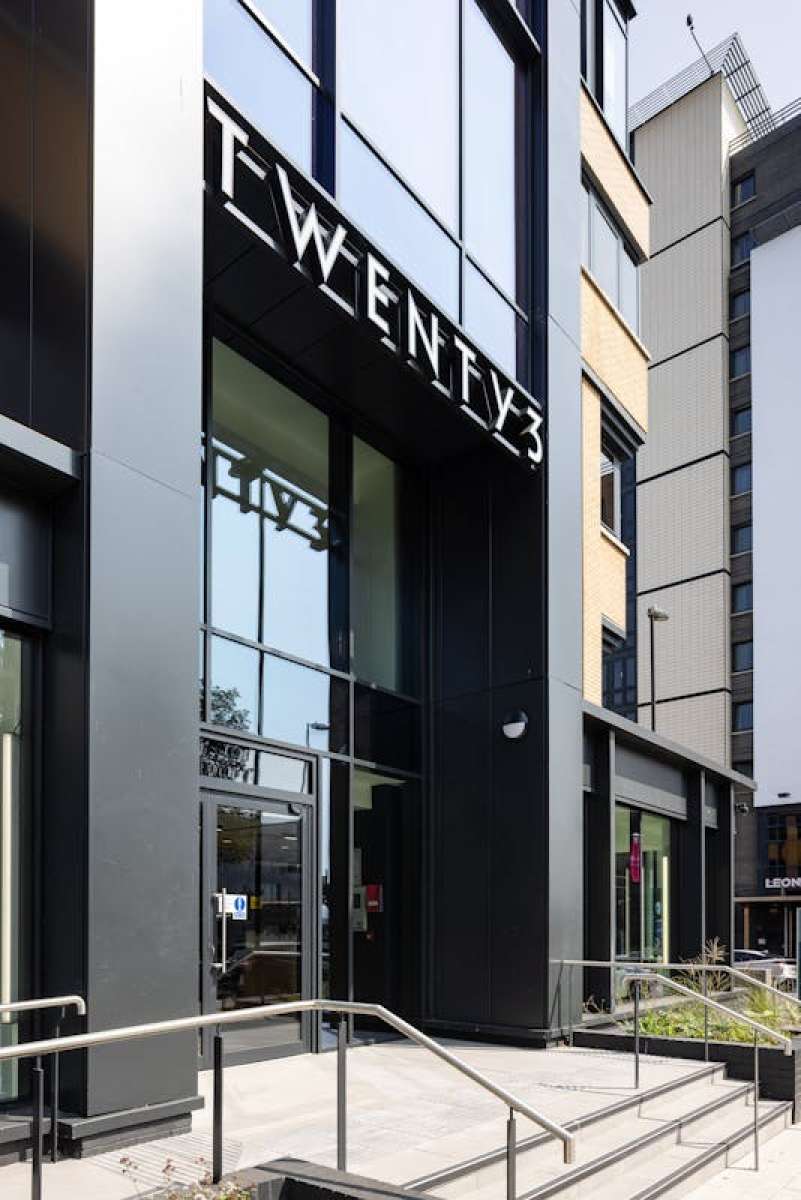 Office in Southampton - photo 4