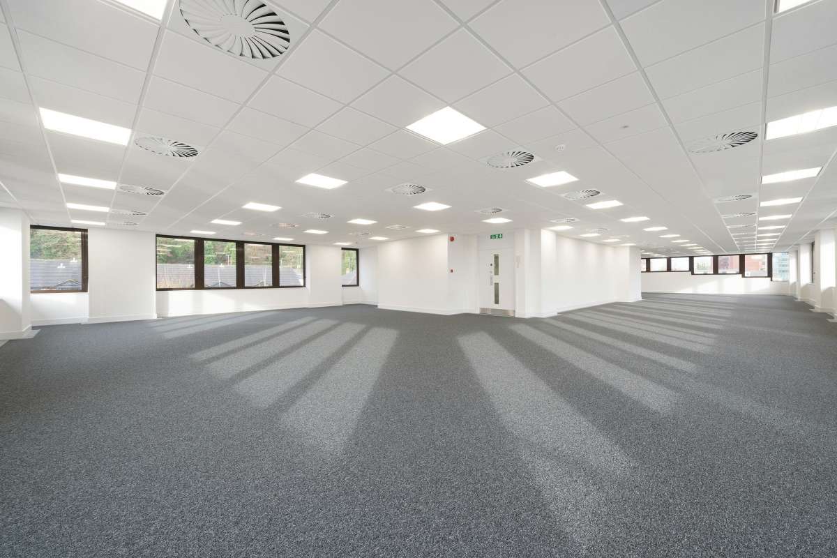 Office in Redhill - photo 4