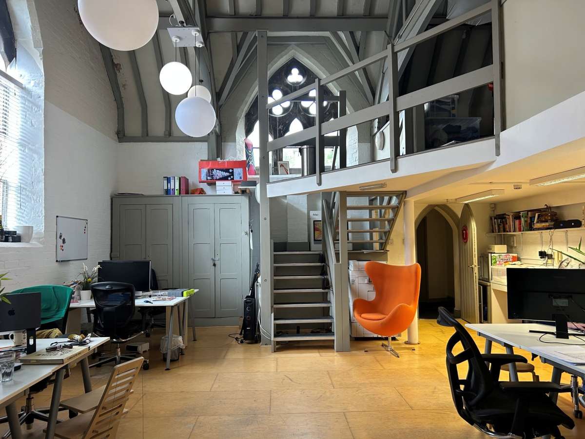 Office in Enderby - photo 2
