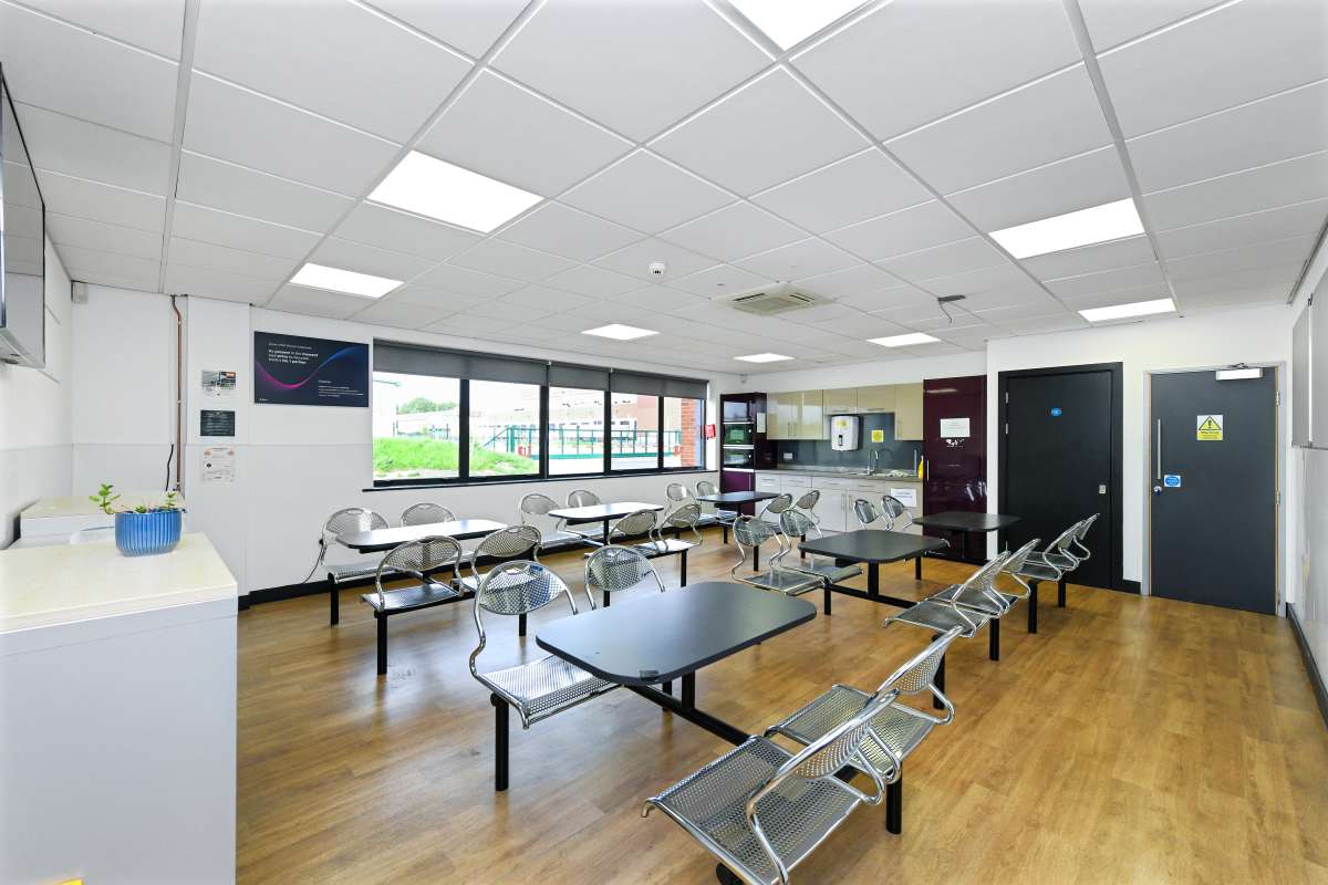 Office in Nottingham - photo 4
