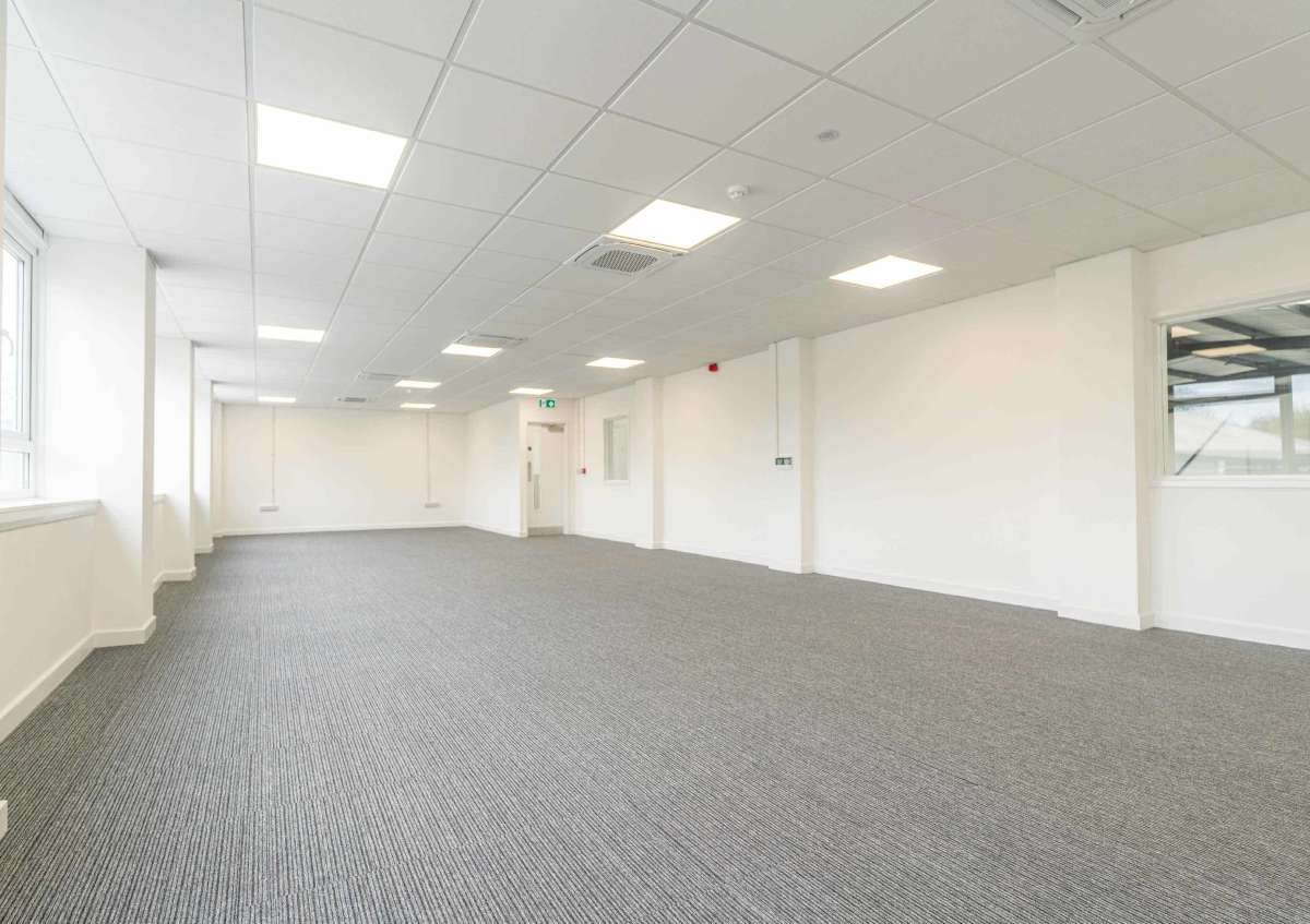 Office in Ringwood - photo 2