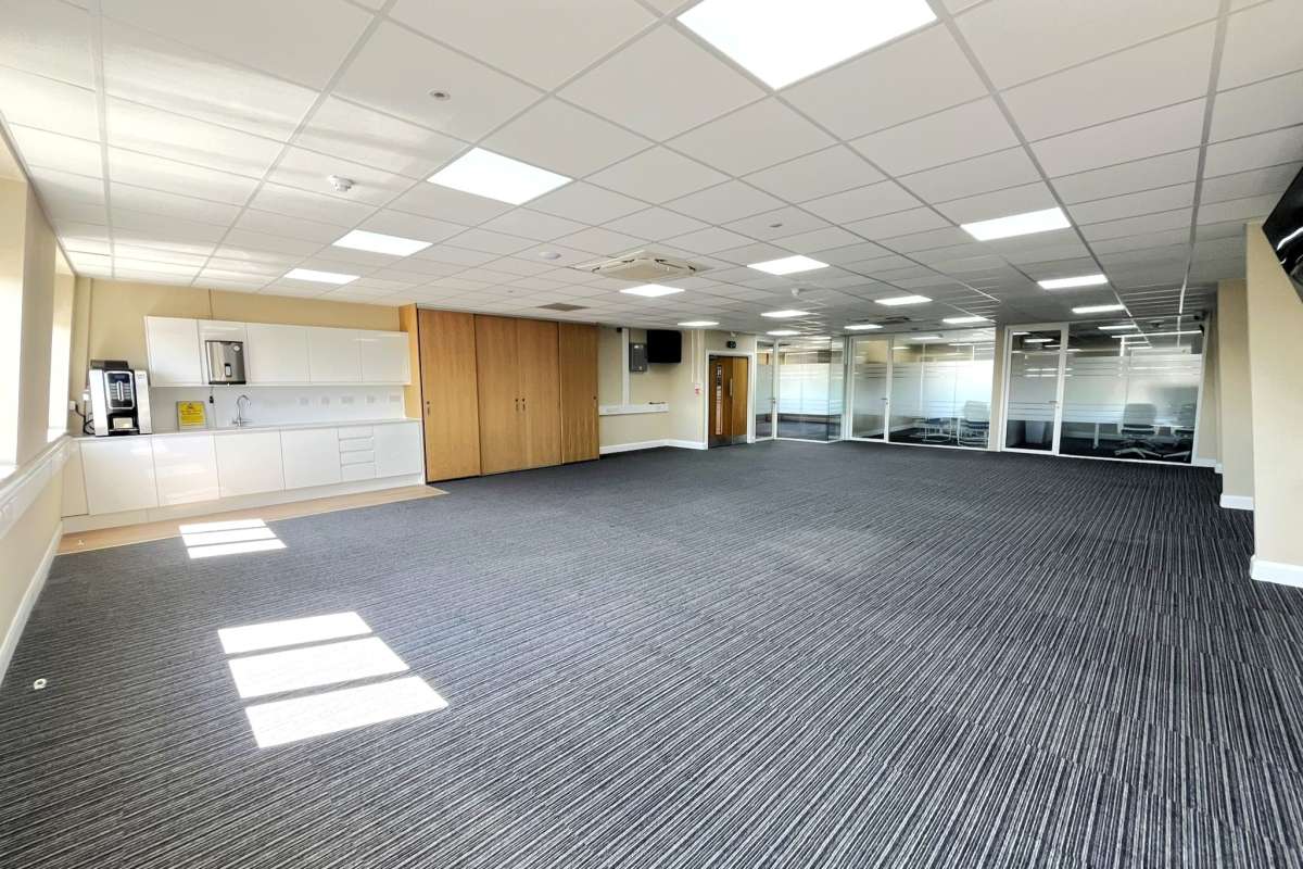 Office in Chelmsford - photo 2