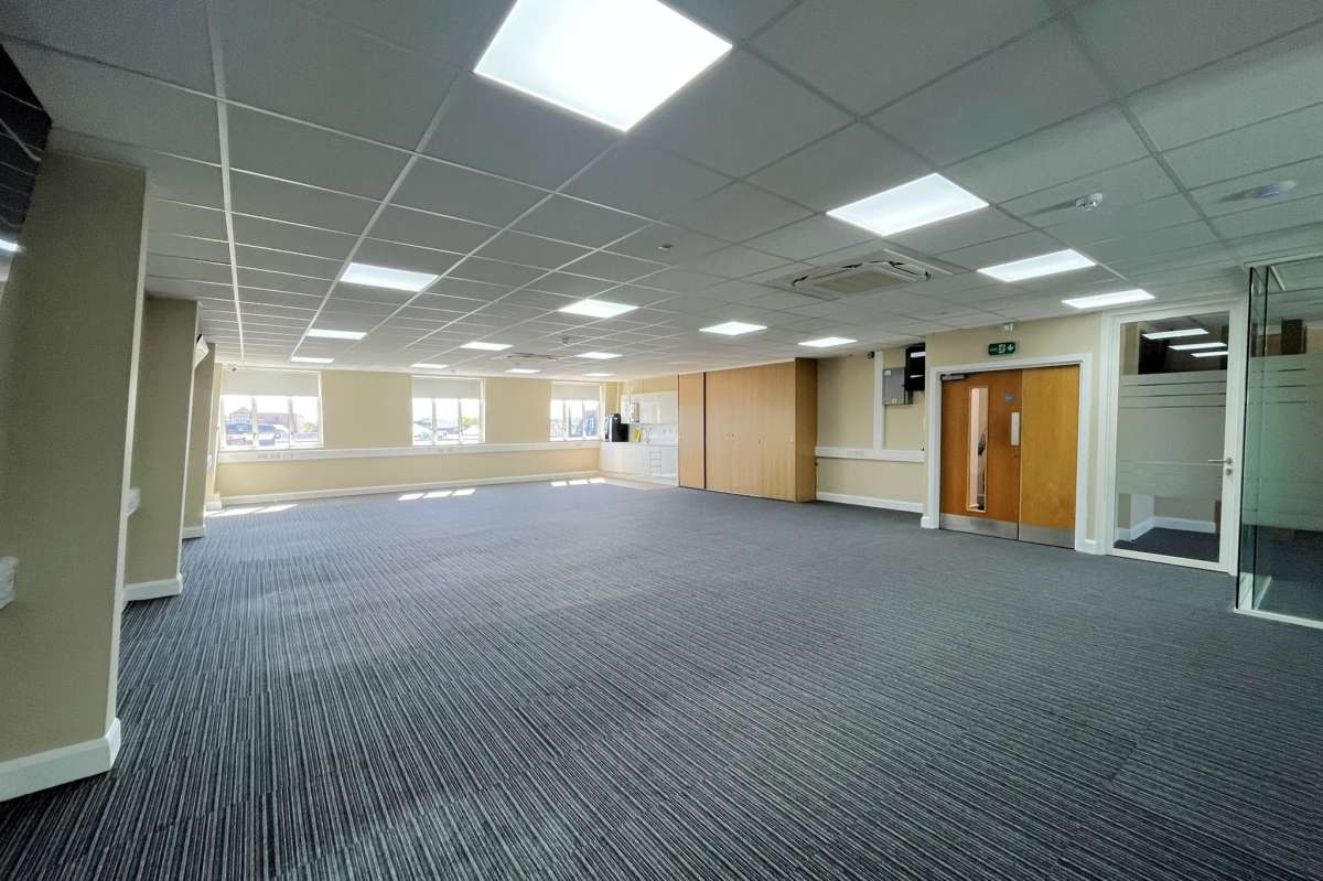 Office in Chelmsford - photo 3
