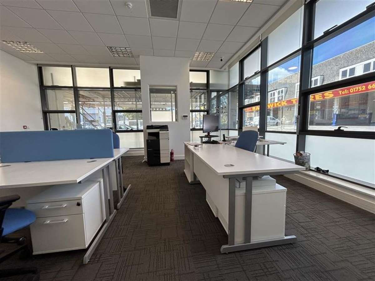 Office in Plymouth - photo 4