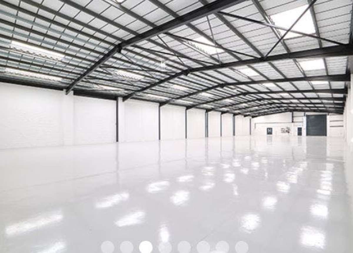 Industrial Unit in Grays - photo 2