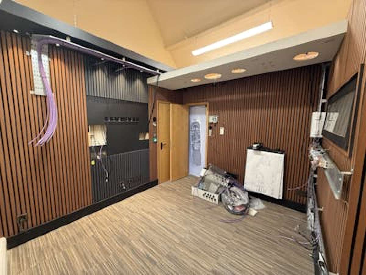 Office in Oundle - photo 3