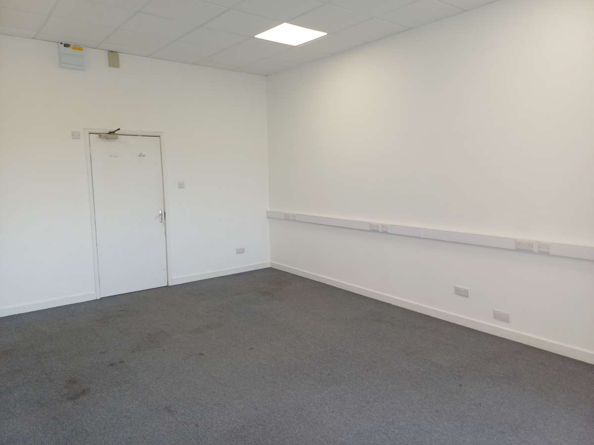Office in Exeter - photo 3