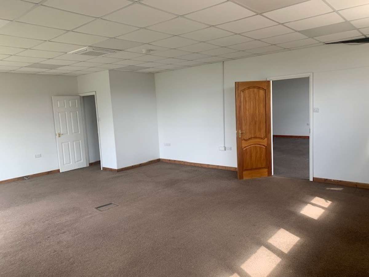 Office in Banbury - photo 4