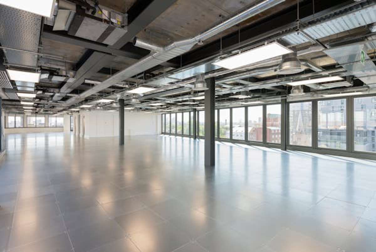Office in London - photo 2