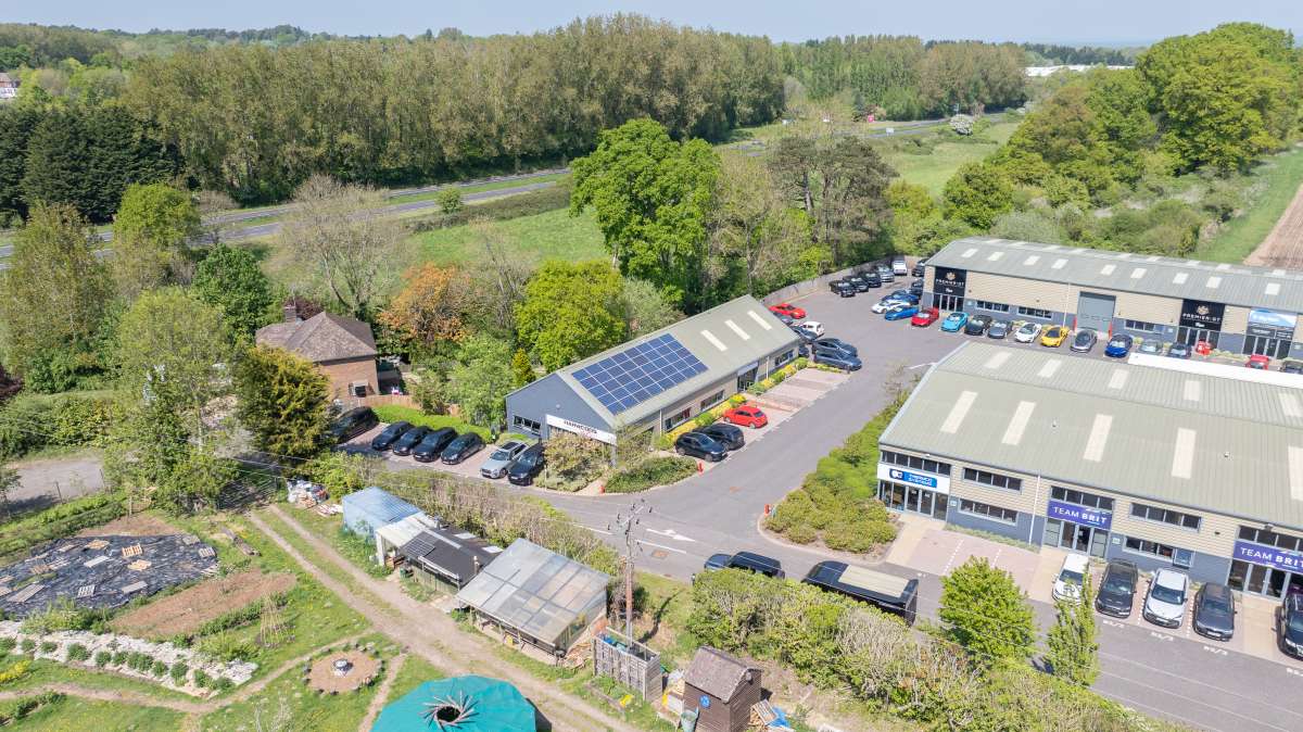Office in Pulborough - photo 3